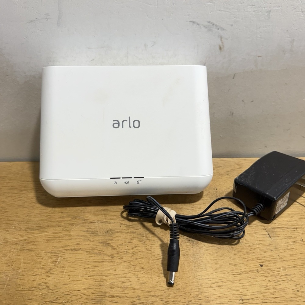 Netgear Arlo Pro VMB4000 Wireless Security Camera Base Station w/ AC Adapter